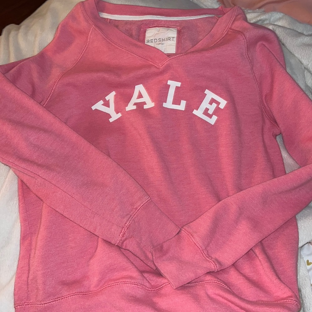 YALE pink sweatshirt